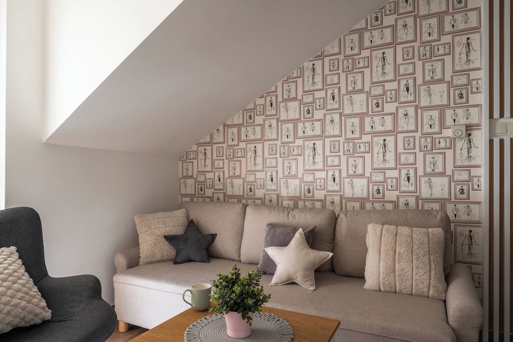 Apartament KOLEJOVA 21 - blisko centrum