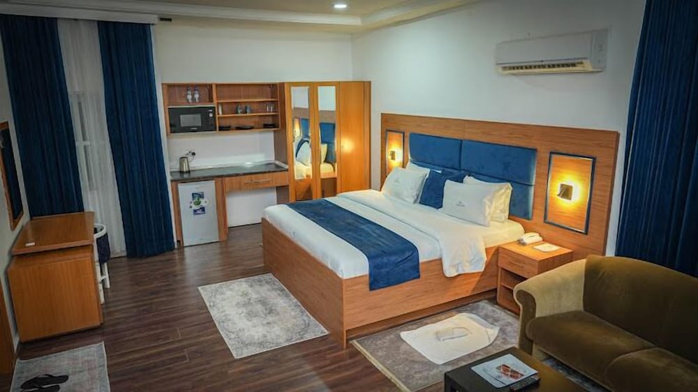Sanda Lodge view 4