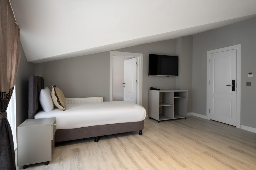 Rubby Hotel Kadıköy - Image 28