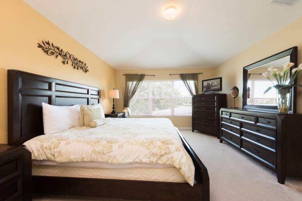 6BR Pool Home Windsor Hills by SHV-2601 view 5