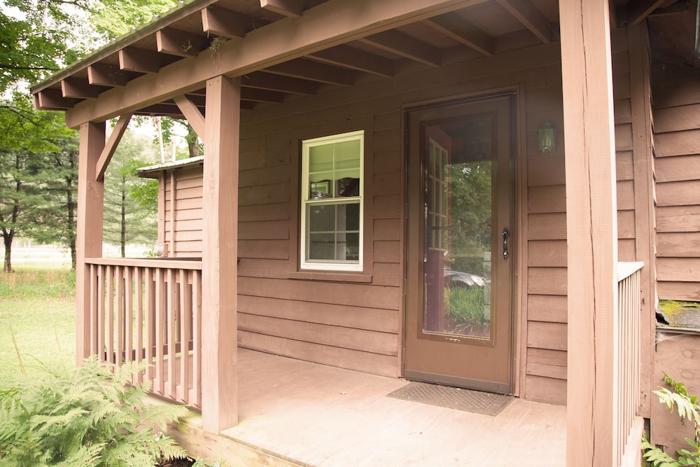 Blue Hill Lodge
