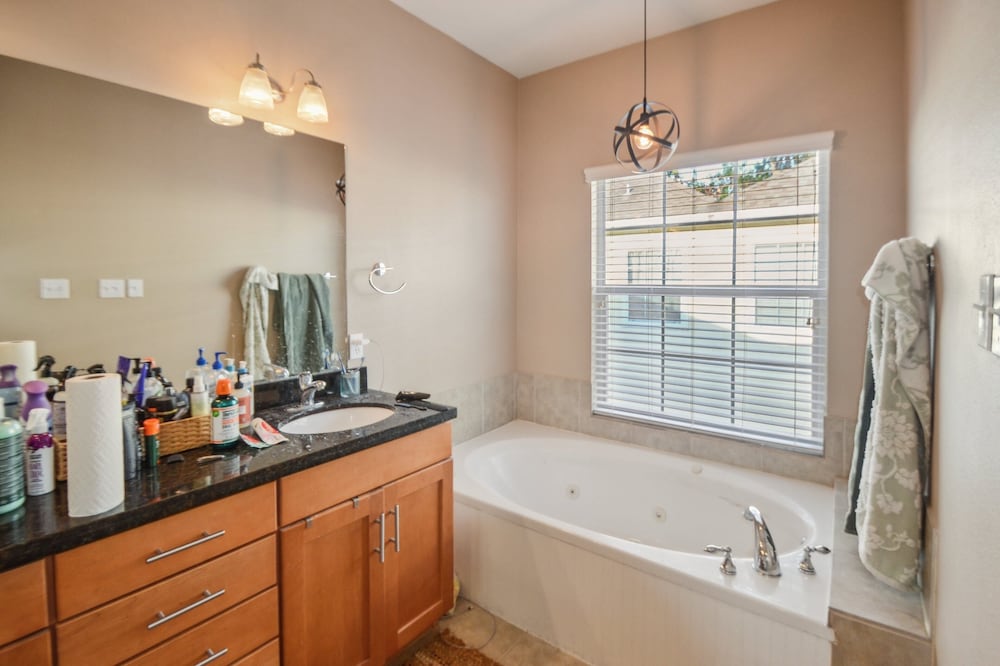 Stylish Houston Heights House 3 Bedroom Townhouse