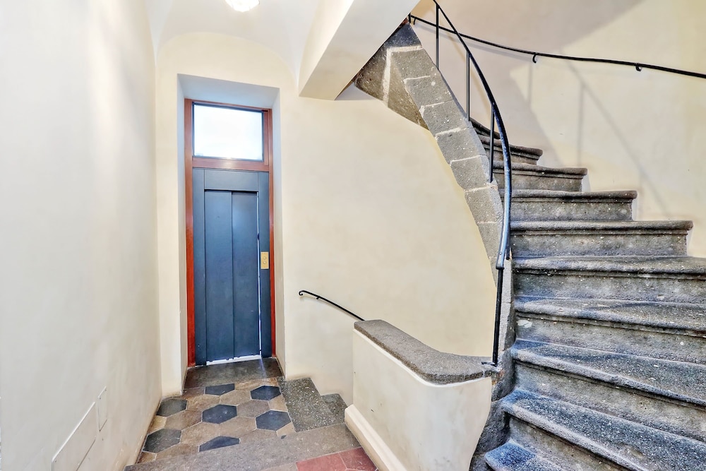 PALAZZO OLIVIA - RESIDENZA LEUTARI