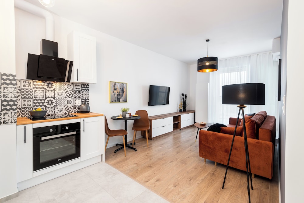 Tower II by Kairos Apartments