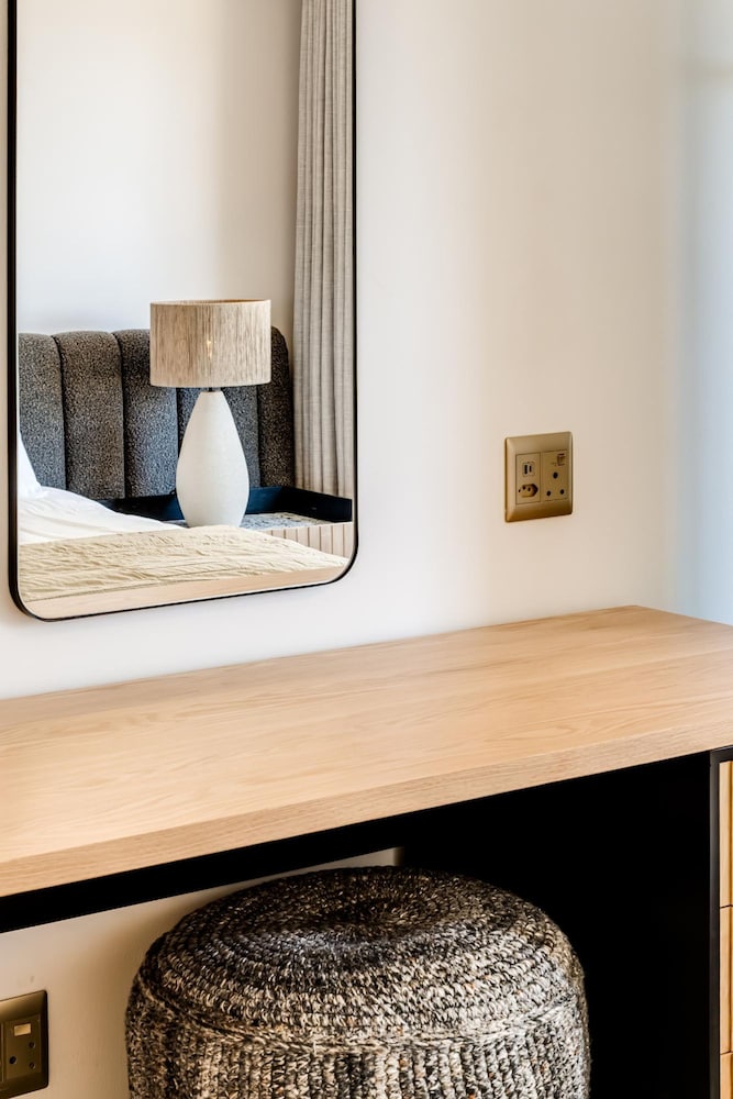 Green Point Modern 2bed Apartment Azura Atlantic