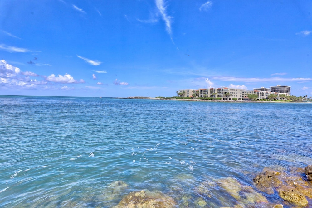 Land's End 5-202 Gulf-bay Front - Premier