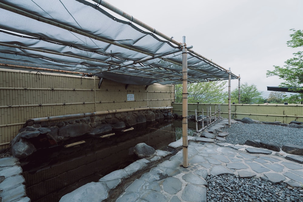 Hakusui Onsen Takenokura Sansou