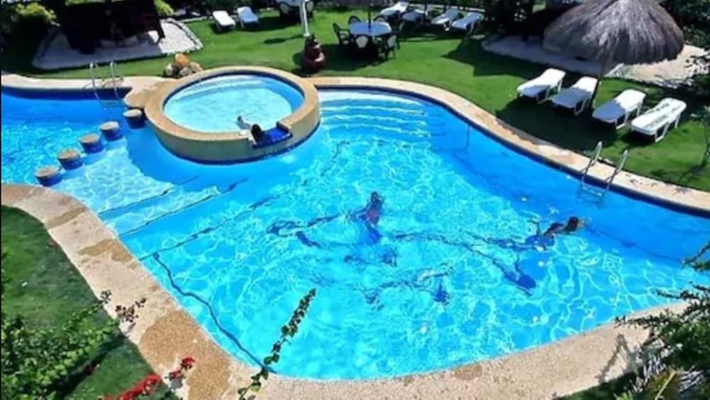 Dolphin House