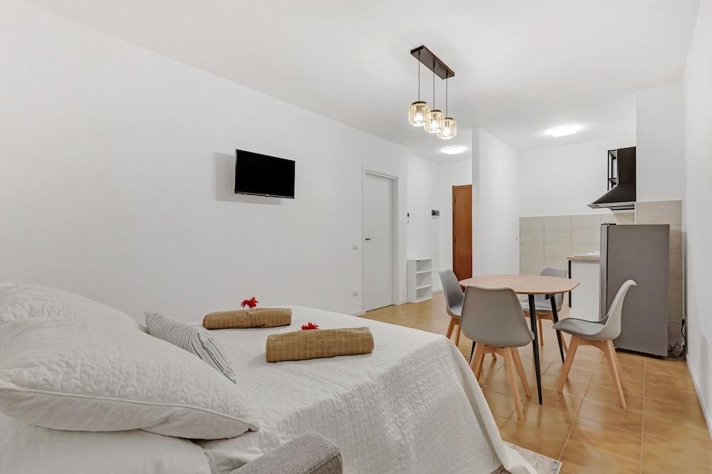 Alessia's Flat - Borgo Palazzo 005
