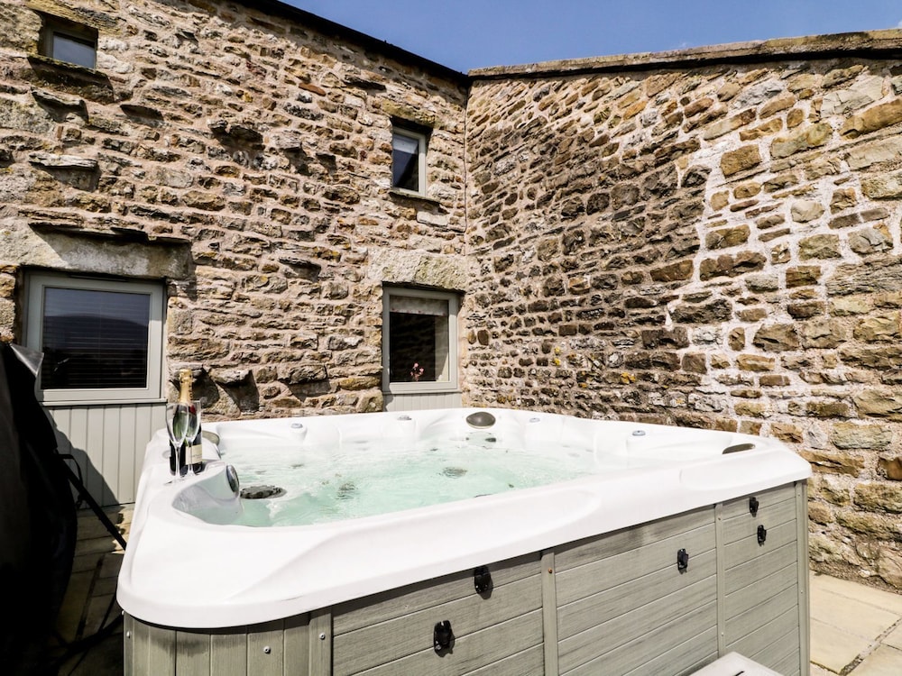 Three Peaks Barn
