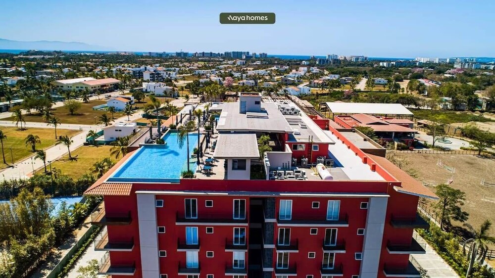 Luxury 2BR Condo in Nuevo Vallarta - Rooftop Pool