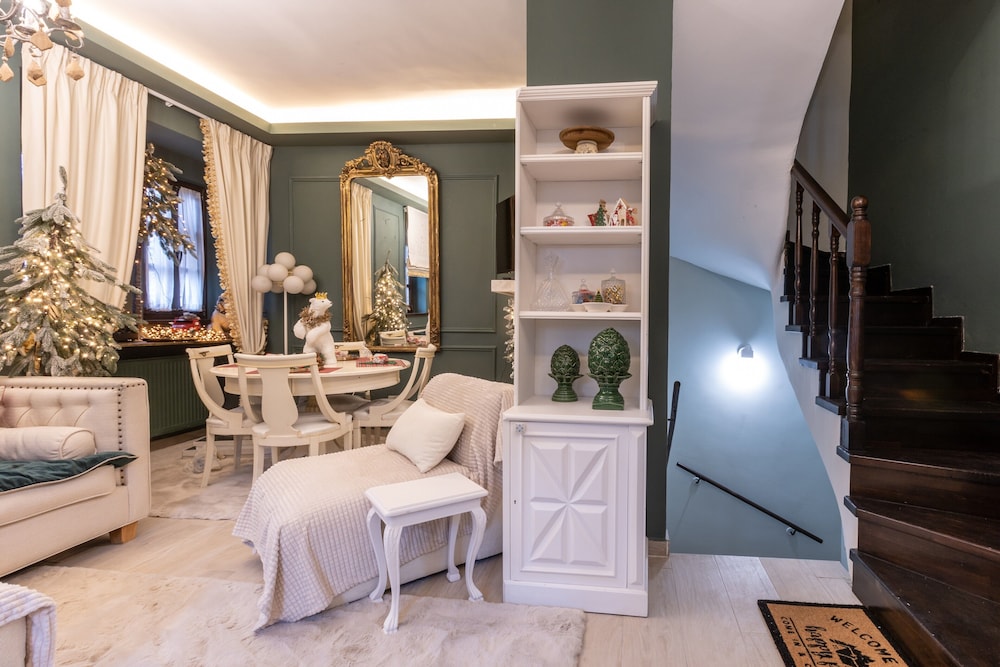 Rock Dandy La Maison De L’Ours | Top Fireplace Retreat