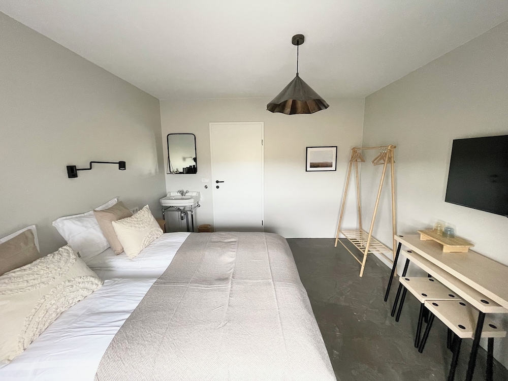 Lindarholl Guesthouse