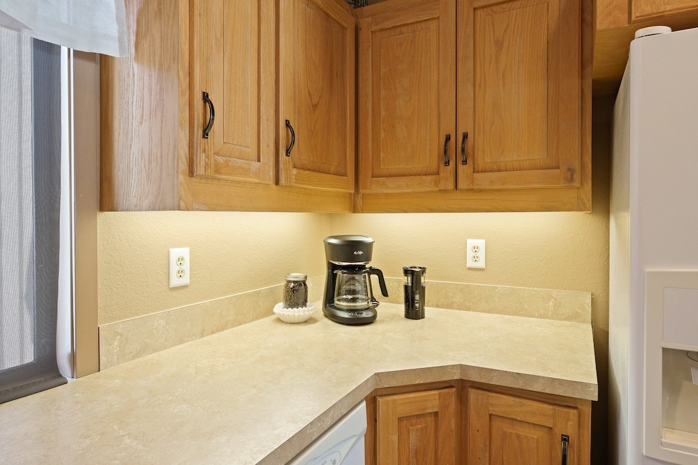 8 Umpqua Ln 4 Bedroom Home