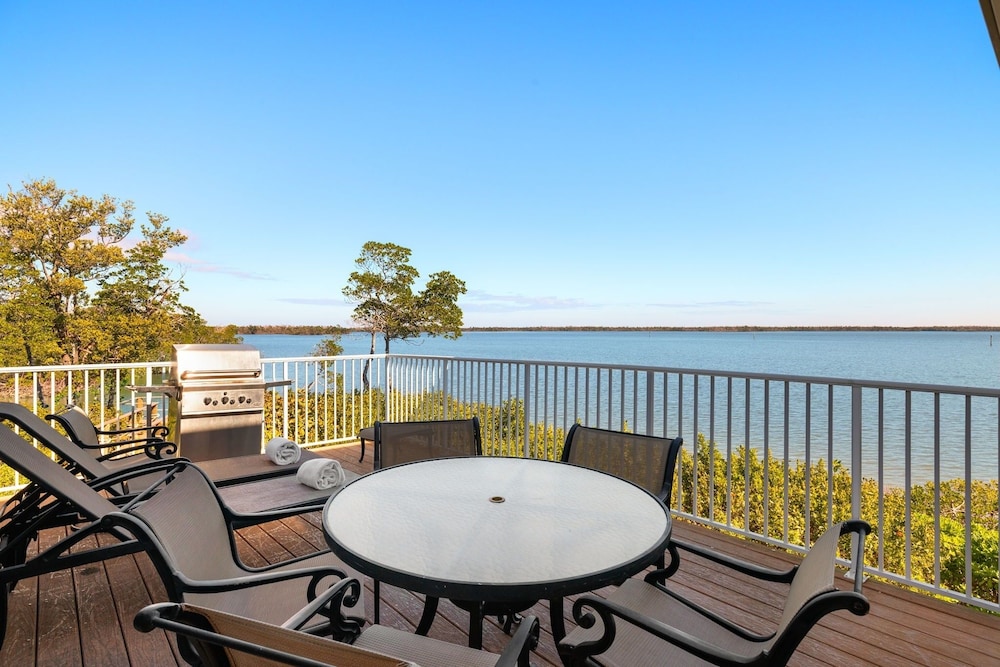 21381 Widgeon Point 6 Bedroom Estate
