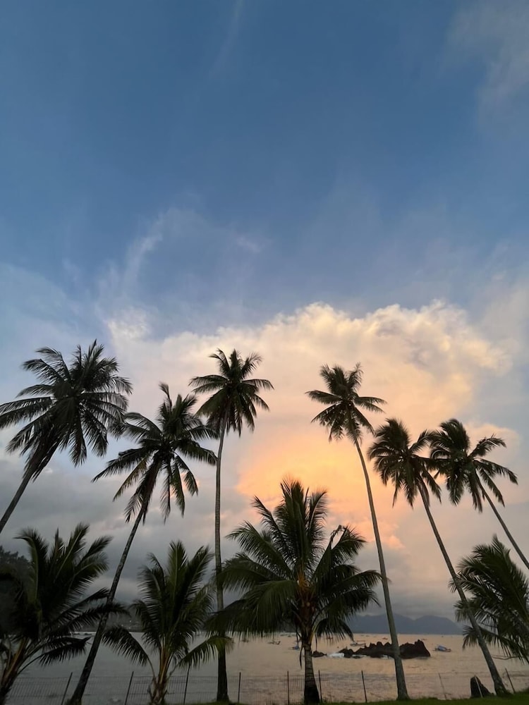 SAESEA Private Beach & Resort