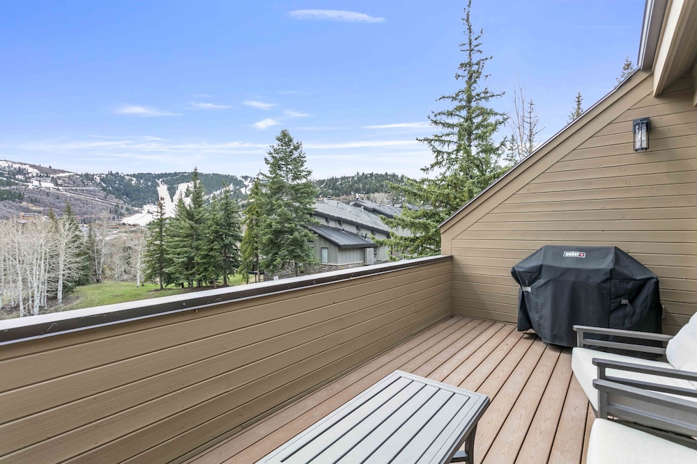 1733 - Daystar Three Bedroom with Spa 3 Condo