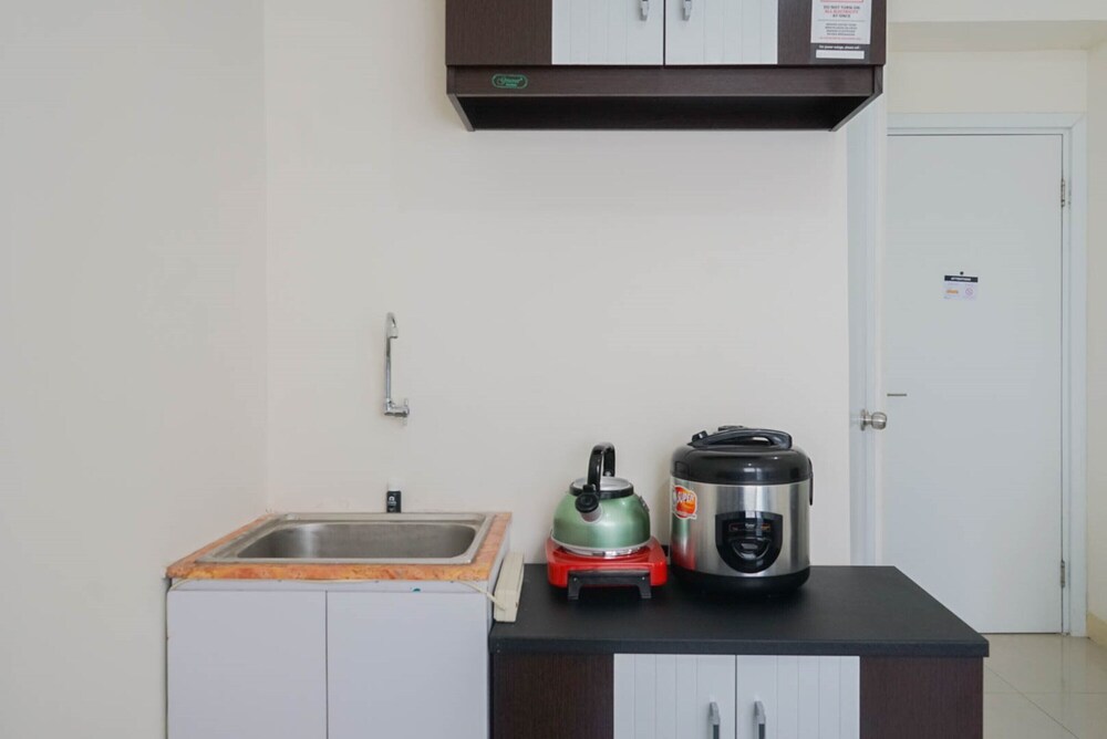 Comfortable 2BR Apartment at Green Pramuka near Mall, Yakarta - 13