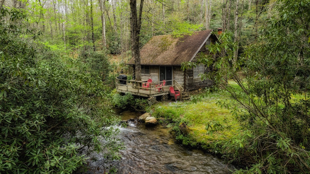 stayNantahala - Smoky Mountain Cabins