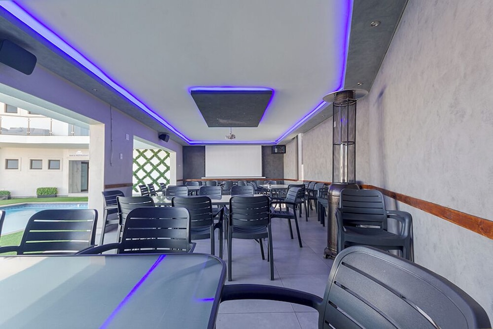 meeting & event spaces