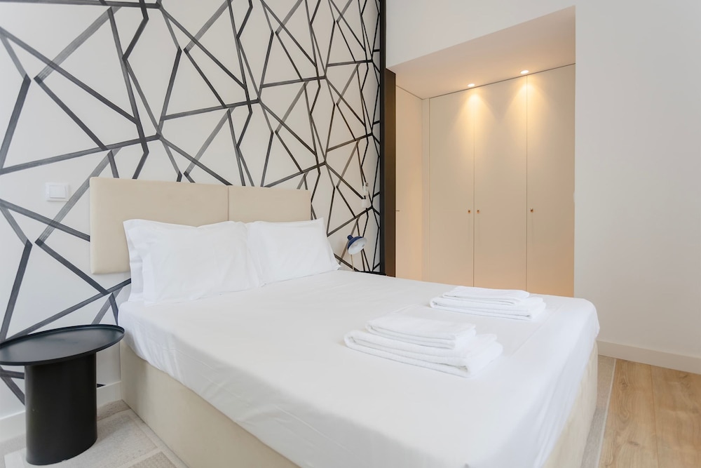 Liiiving in Porto - Crystal Luxury Apartment