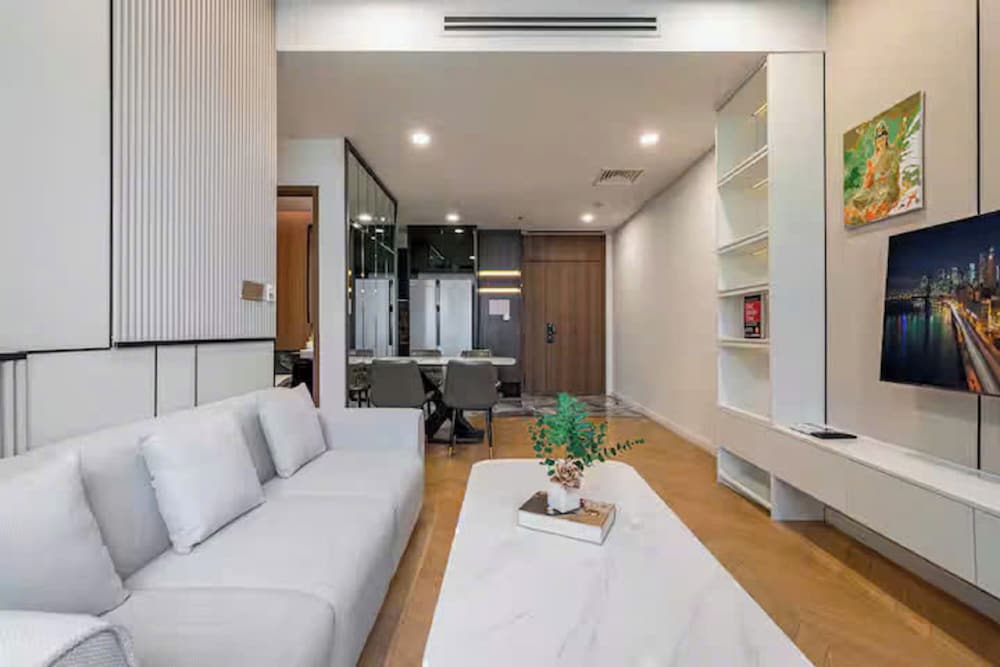 Kluxstay Lumiere Riverside Residence