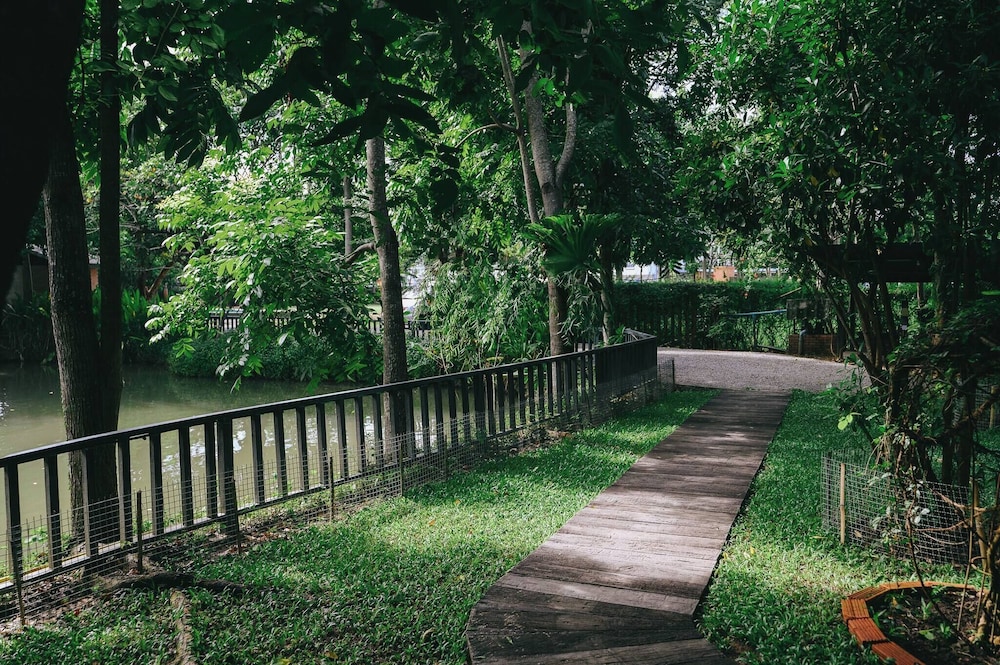 Cyngam Retreat- A Private Pool Villa With Service