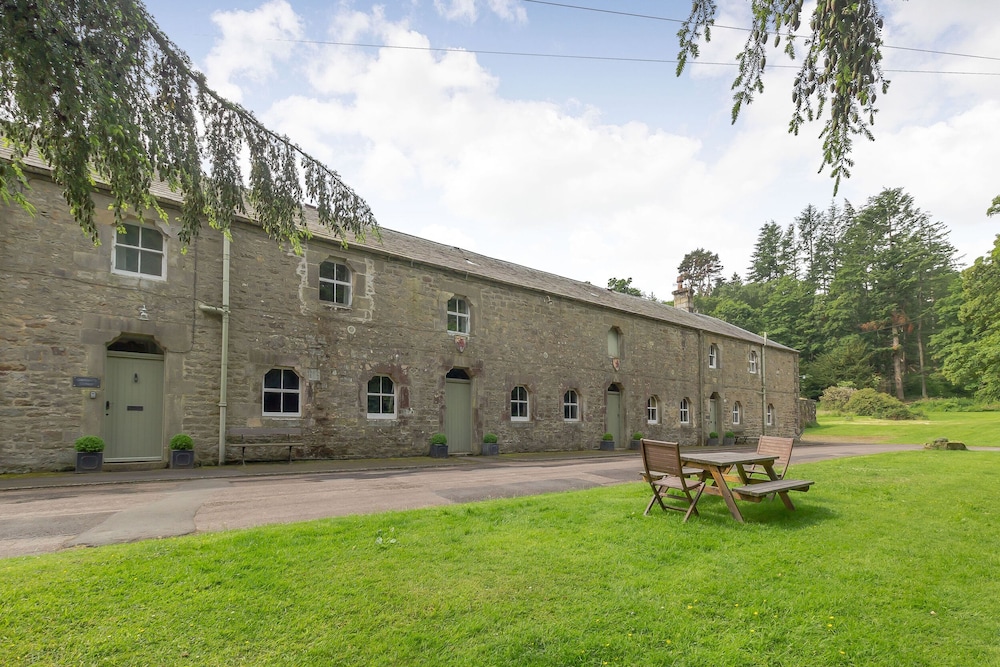 Hexham Vacations - Gardeners Cottage - Property Image 1