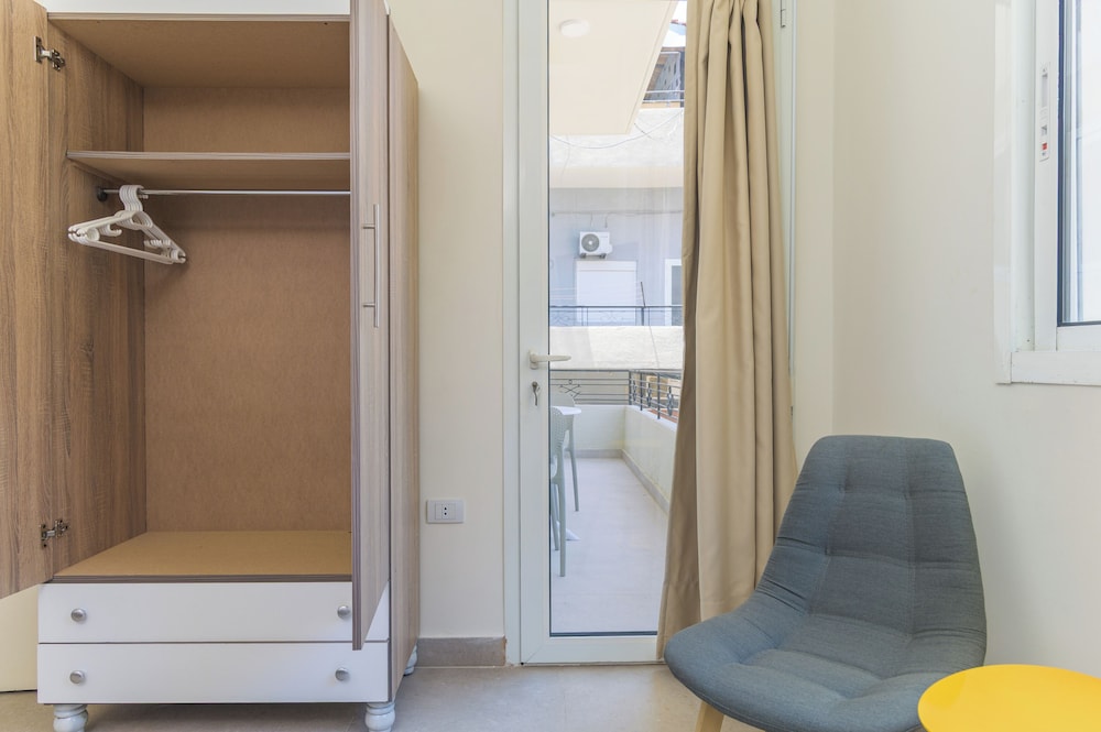Calliope 2-BR Apartment in Gemmayze
