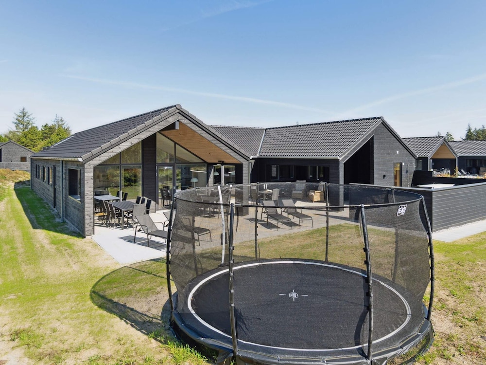 5 Star Holiday Home in Romo