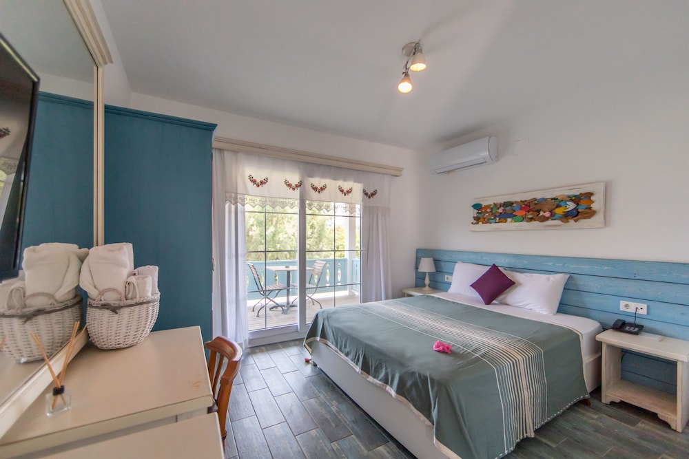 Kefi Beach ve Süitler - Image 75