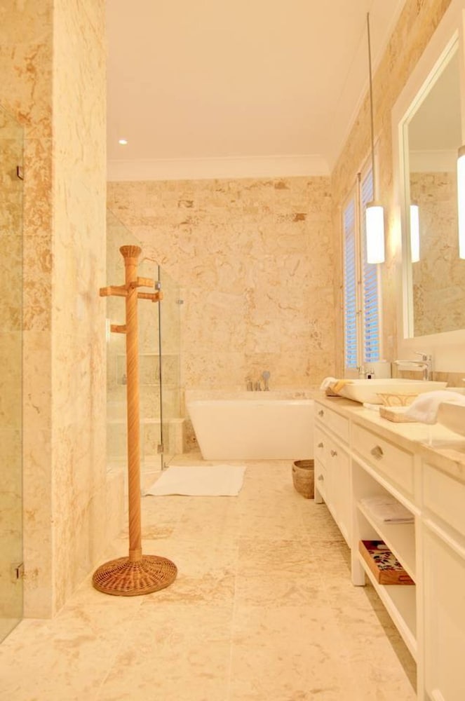 Villa Alta Gracia w Private Pool Designer Decor