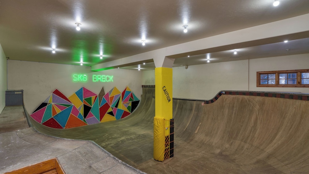 Skate Bowl, Hot Tub & Game Room Breckenridge Adventure Chalet by Avantstay