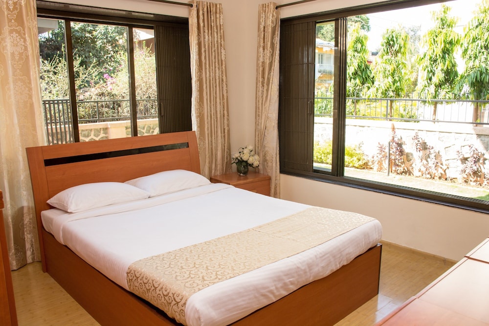 Lalco Villas
