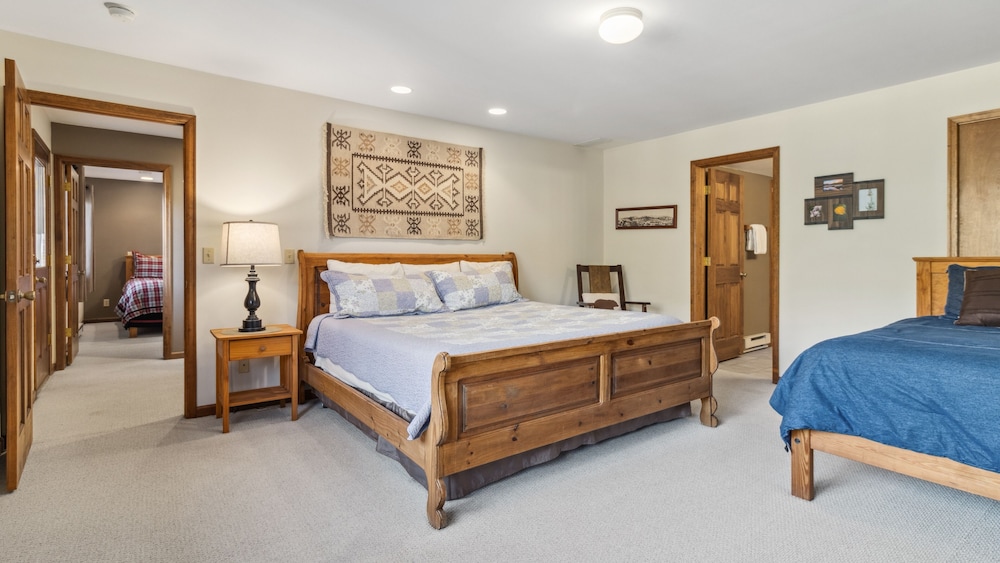 Cascade Mountain Home By Estes Park Homes 6 Bedroom Home
