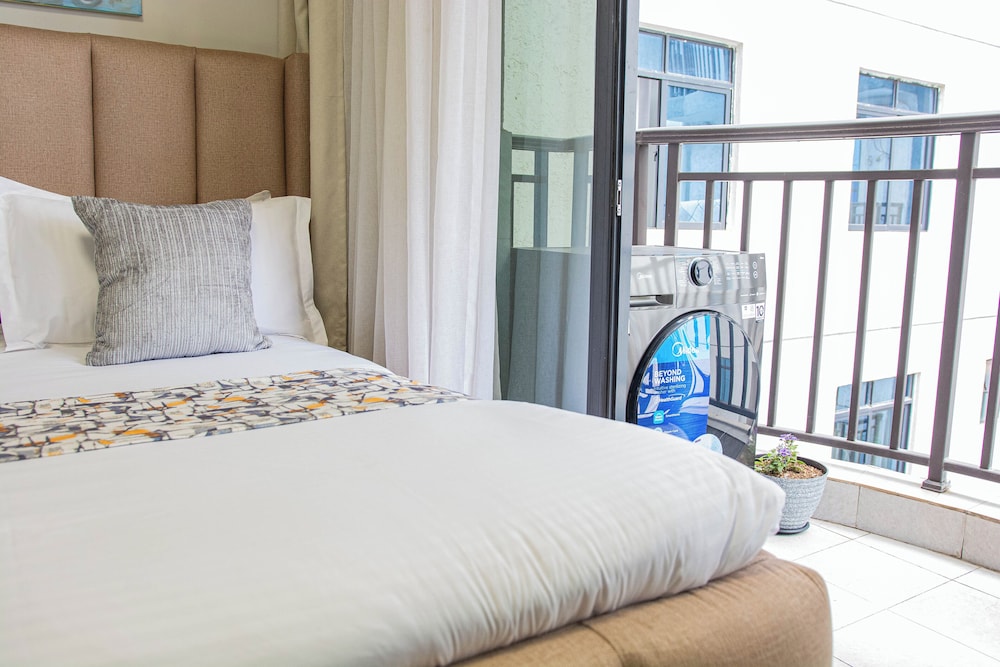 Ashmere by Edmor Suites.