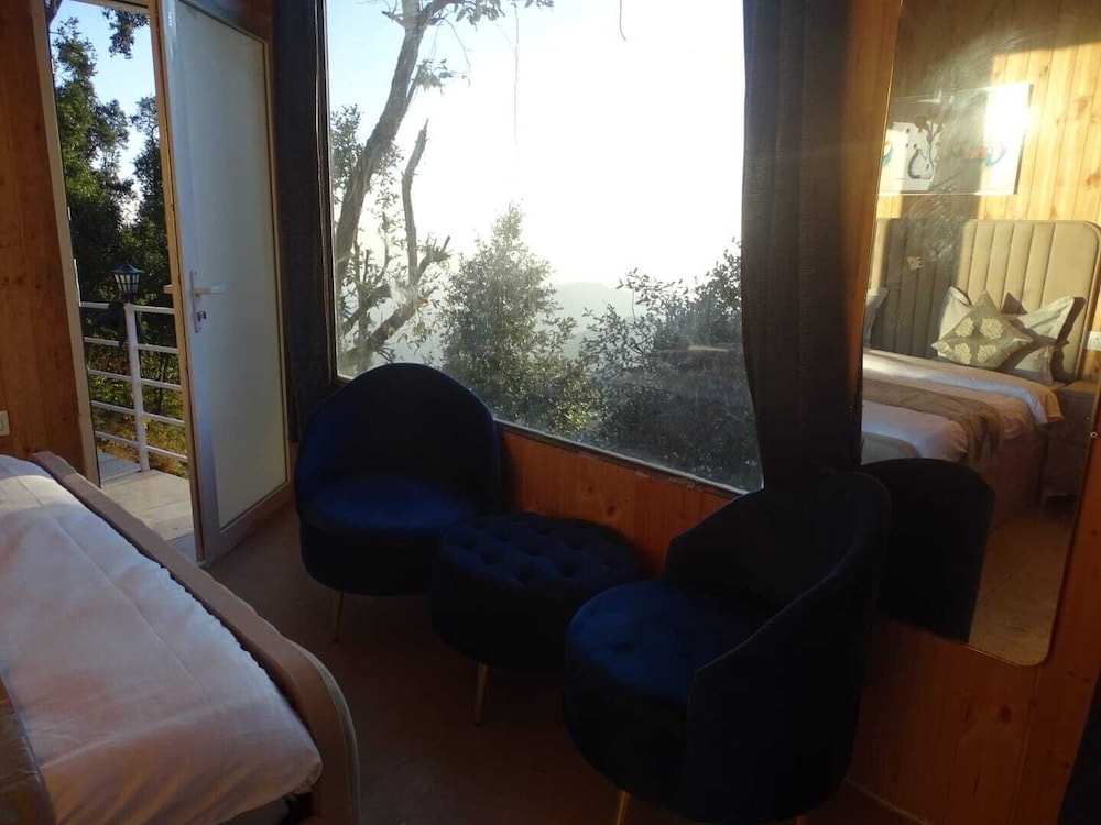 Shiku Glamping Stays