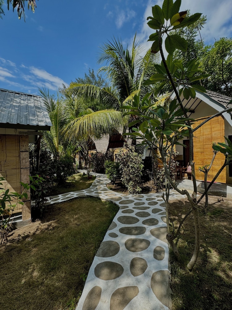 Nelly Homestay, Gili Air - 11