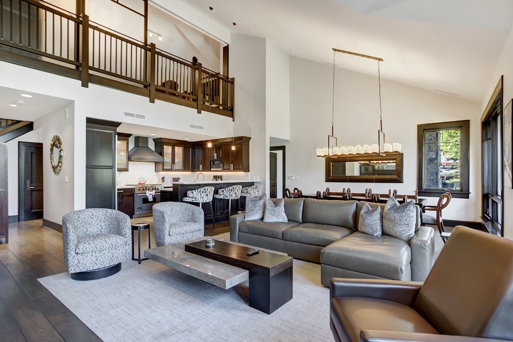 Ski-in/ski-out 3br+loft Condo, Bachelor Gulch 3 Bedroom Condo