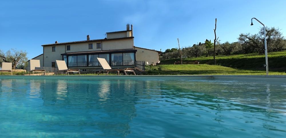 Le Buche Wine Resort & Spa