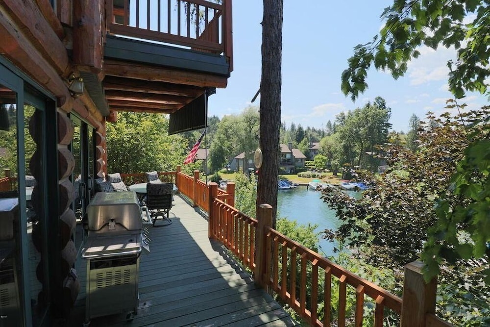 Inn on Bigfork Bay Geronimo