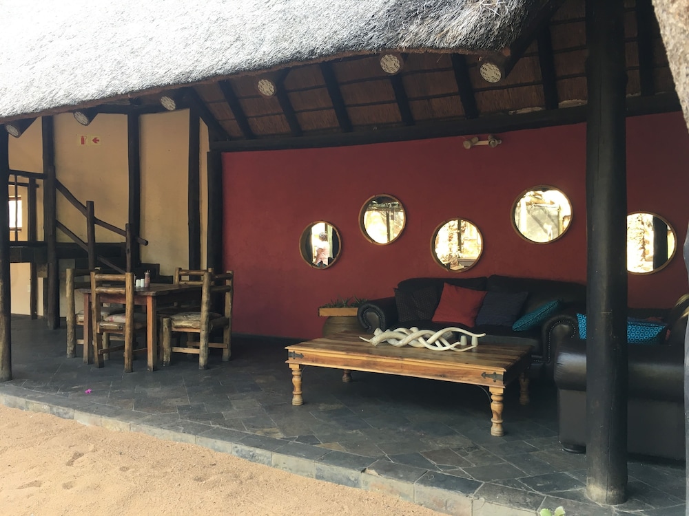 Tautona Lodge