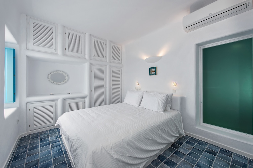 Ananda Suites