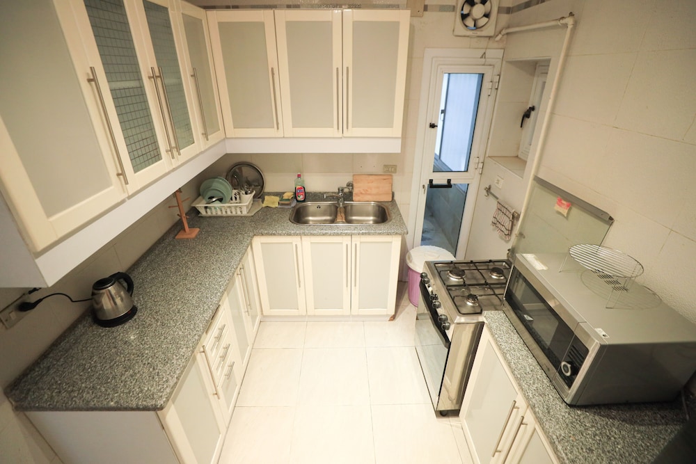 Ivory Petal Bliss 2BR Apt
