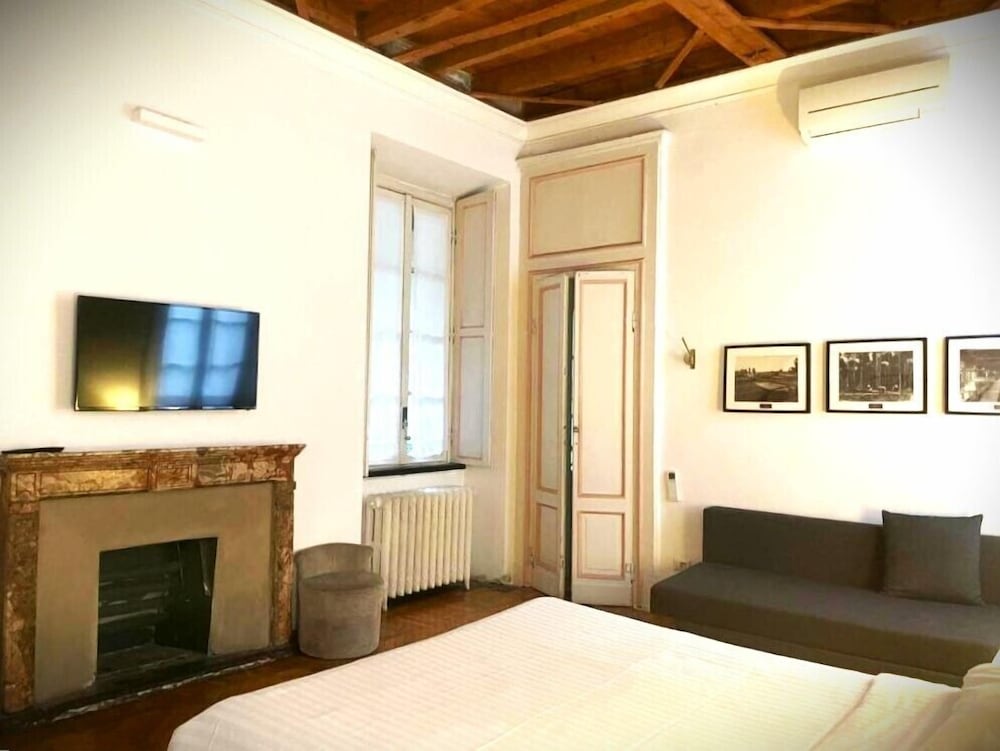 dHomes - Apartments and Rooms - Room 103