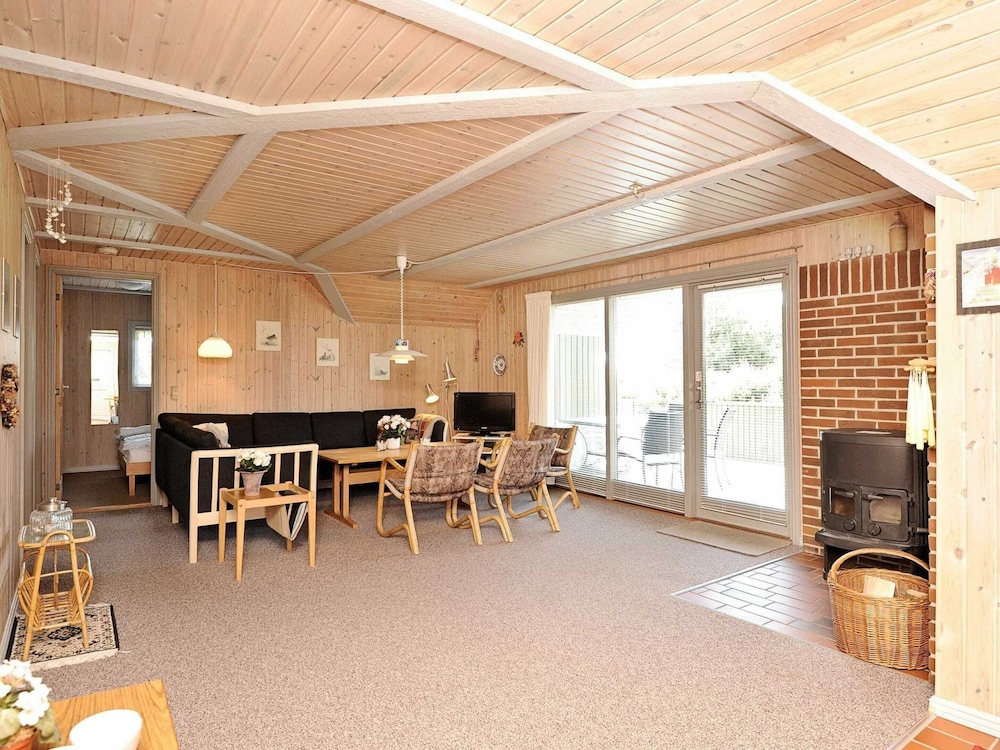 6 Person Holiday Home in Blavand view 5