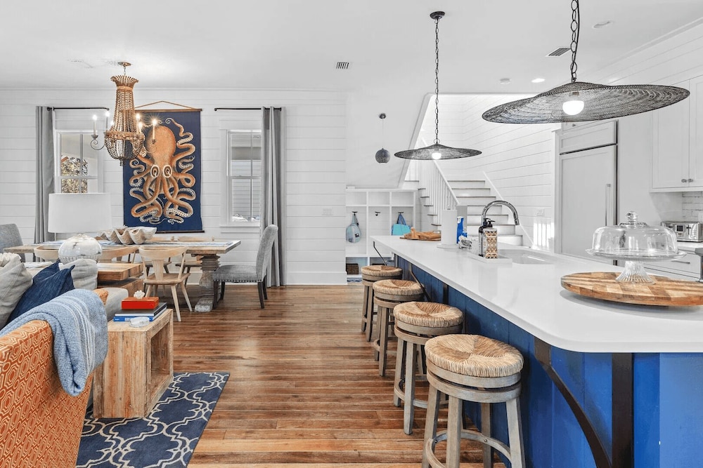 Watercolor 75 by Avantstay Luxury Private Pool + Bonfires