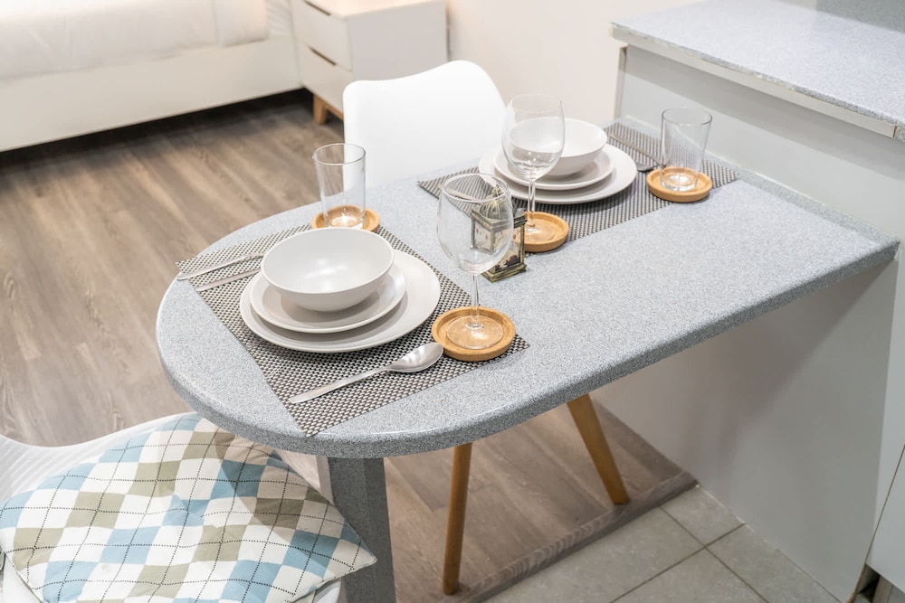 Stylish Studio Apartment in Tecom s Prime Location