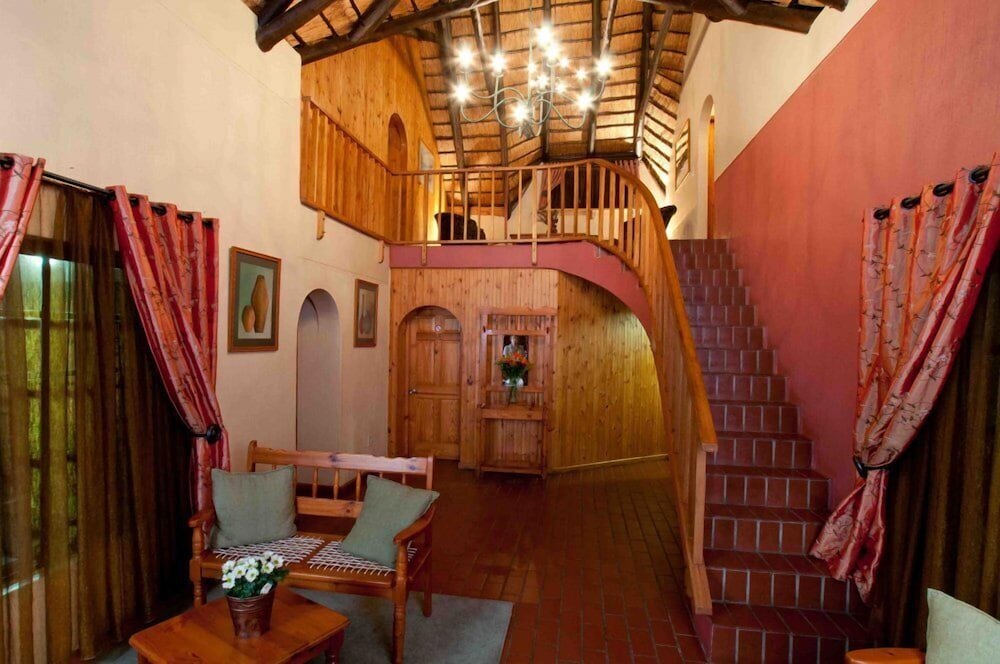 Woodpecker Inn