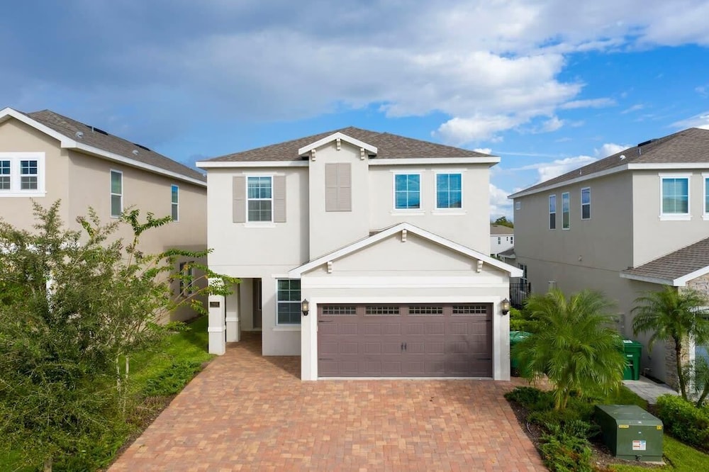Luxurious 5Bd Single Family w Pool&Jacuzzi @Encore Resort 7432-0